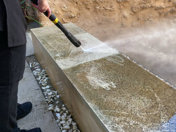 Pressure Washing Services for Businesses in Los Lunas, NM